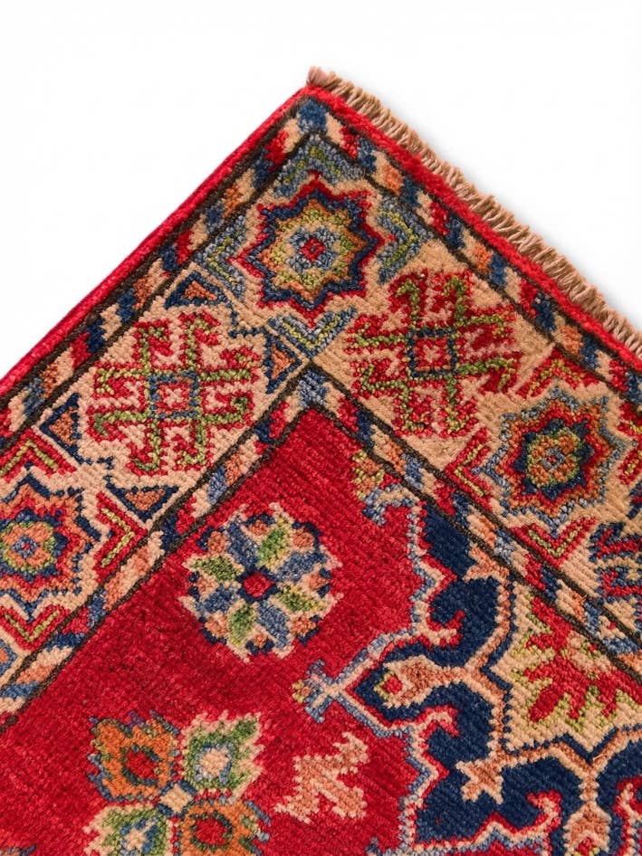 Detail image of 2' x 3' 2 Hand Knotted Kazak Rug