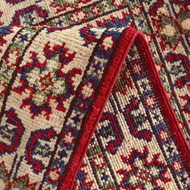 Detail image of 2' x 3' 4 Hand Knotted Kazak Rug