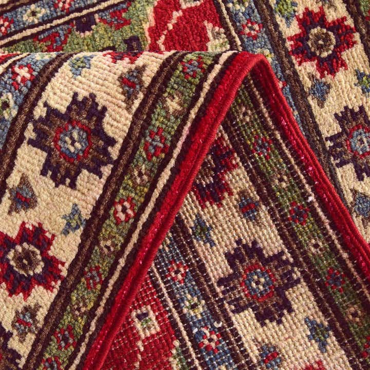 2' x 3' Hand Knotted Kazak Rug