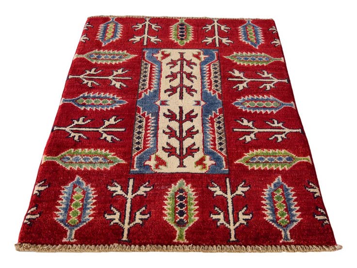 Detail image of 2' x 3' Hand Knotted Kazak Rug
