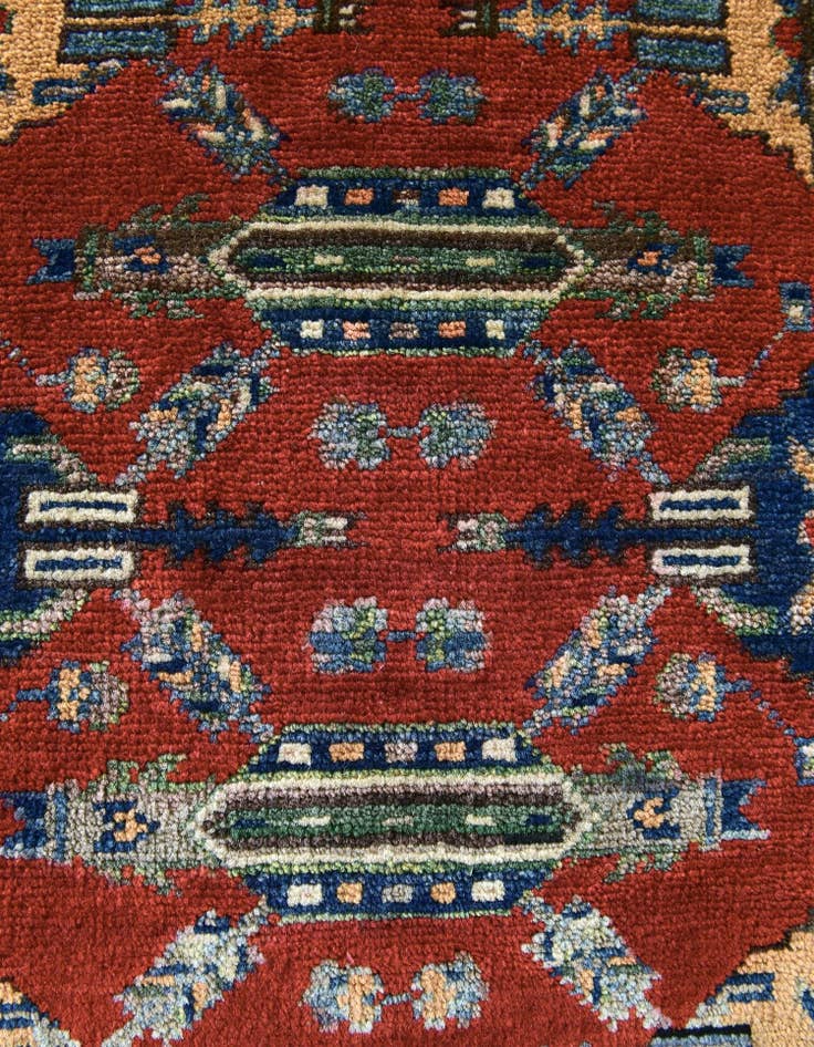 Detail image of 2' x 3' Hand Knotted Kazak Rug