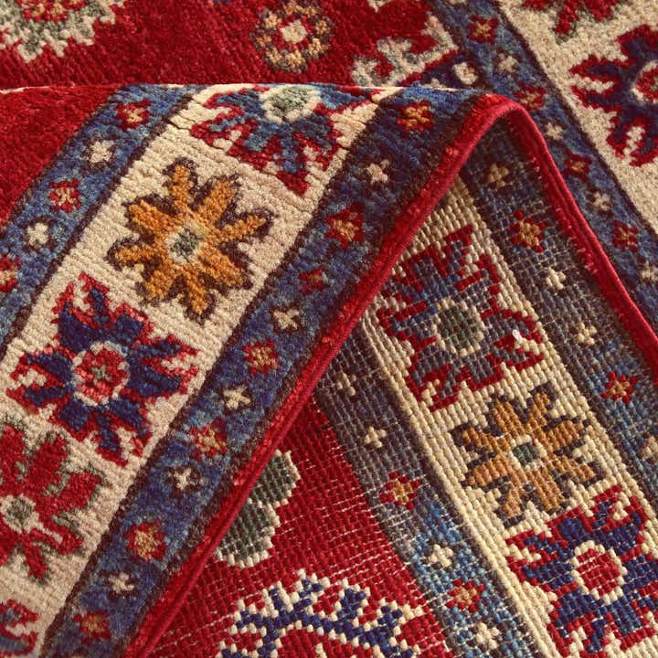 2' 8 x 4' Hand Knotted Kazak Rug