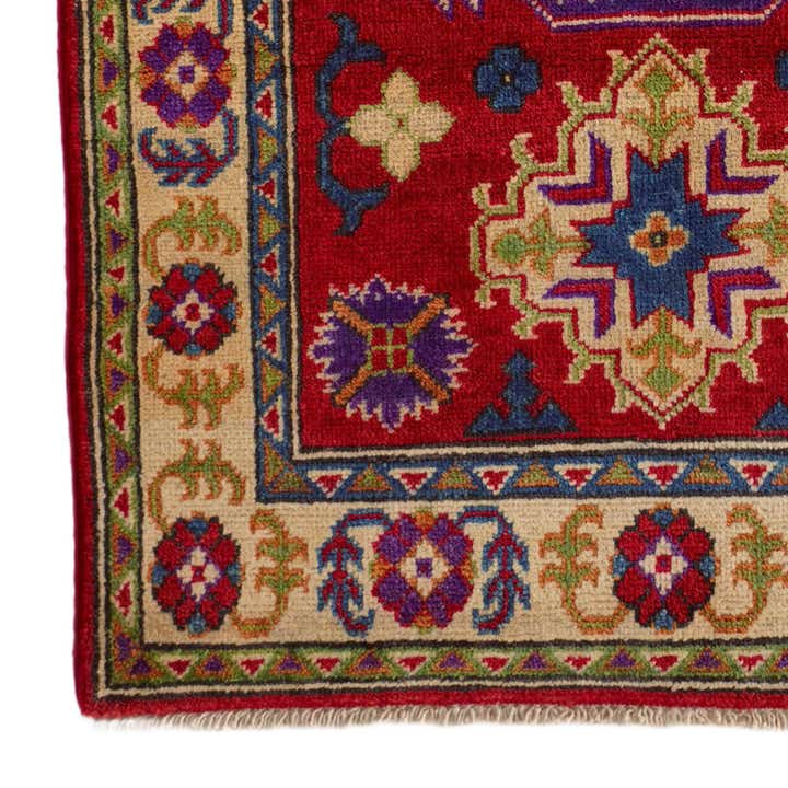 2' 8 x 4' 2 Hand Knotted Kazak Rug