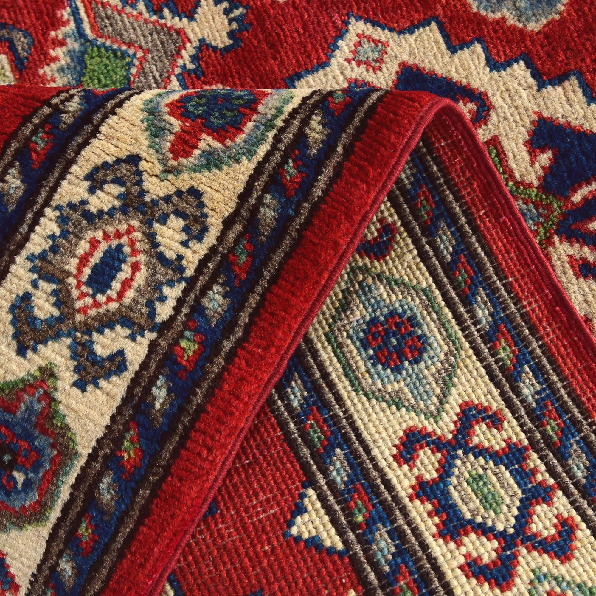 2' 7 x 4' 2 Hand Knotted Kazak Rug