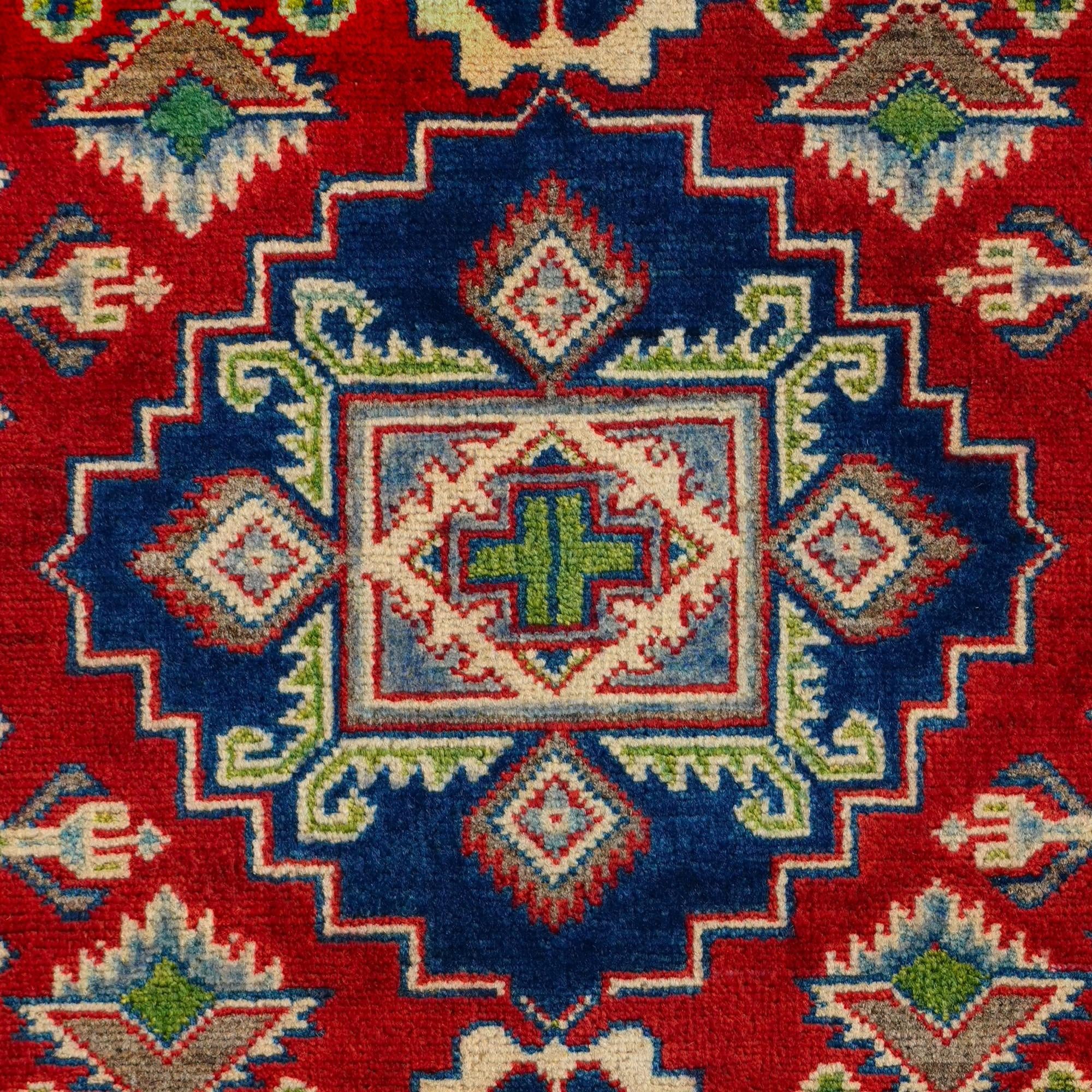 2' 7 x 4' 2 Hand Knotted Kazak Rug