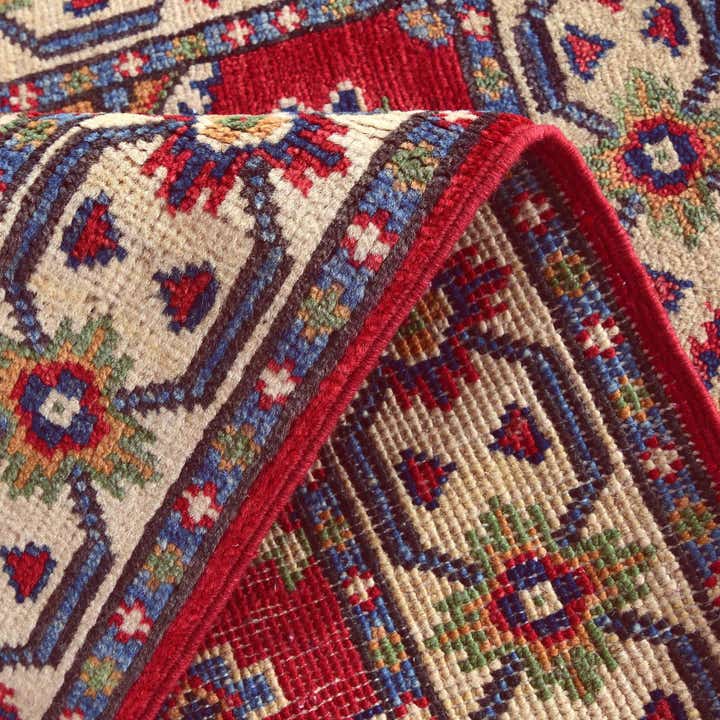 2' x 3' 1 Hand Knotted Kazak Rug