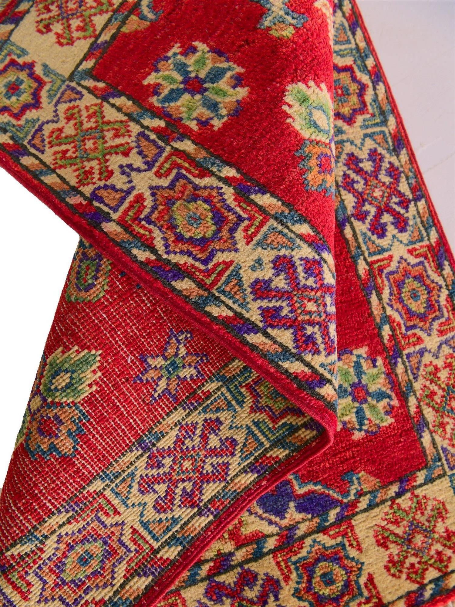 60cm x 95cm Hand Knotted Kazak Rug