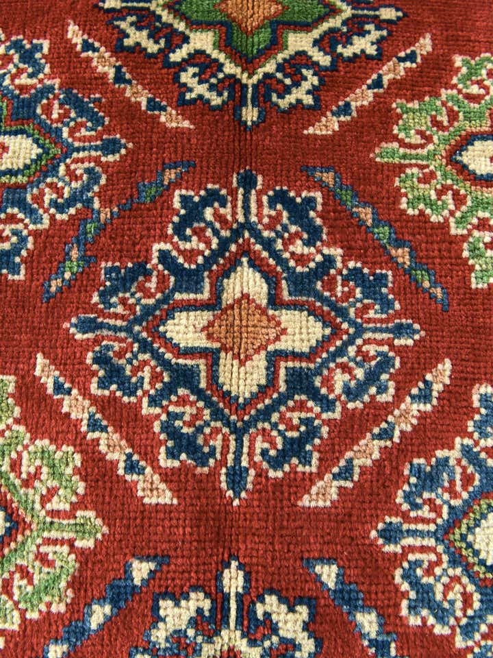 2' x 3' Hand Knotted Kazak Rug