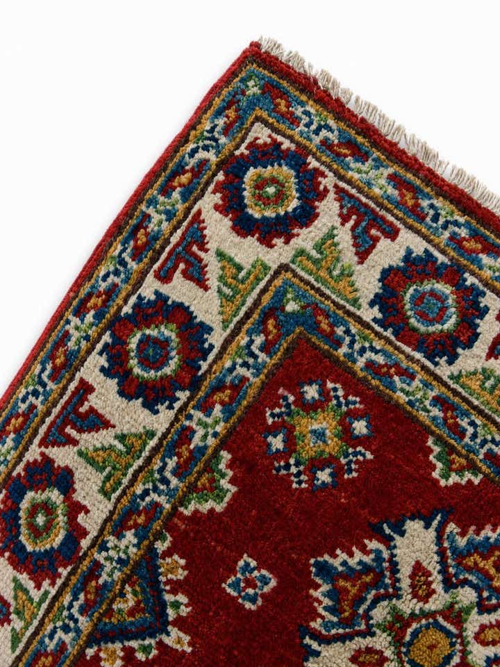 2' x 3' 1 Hand Knotted Kazak Rug