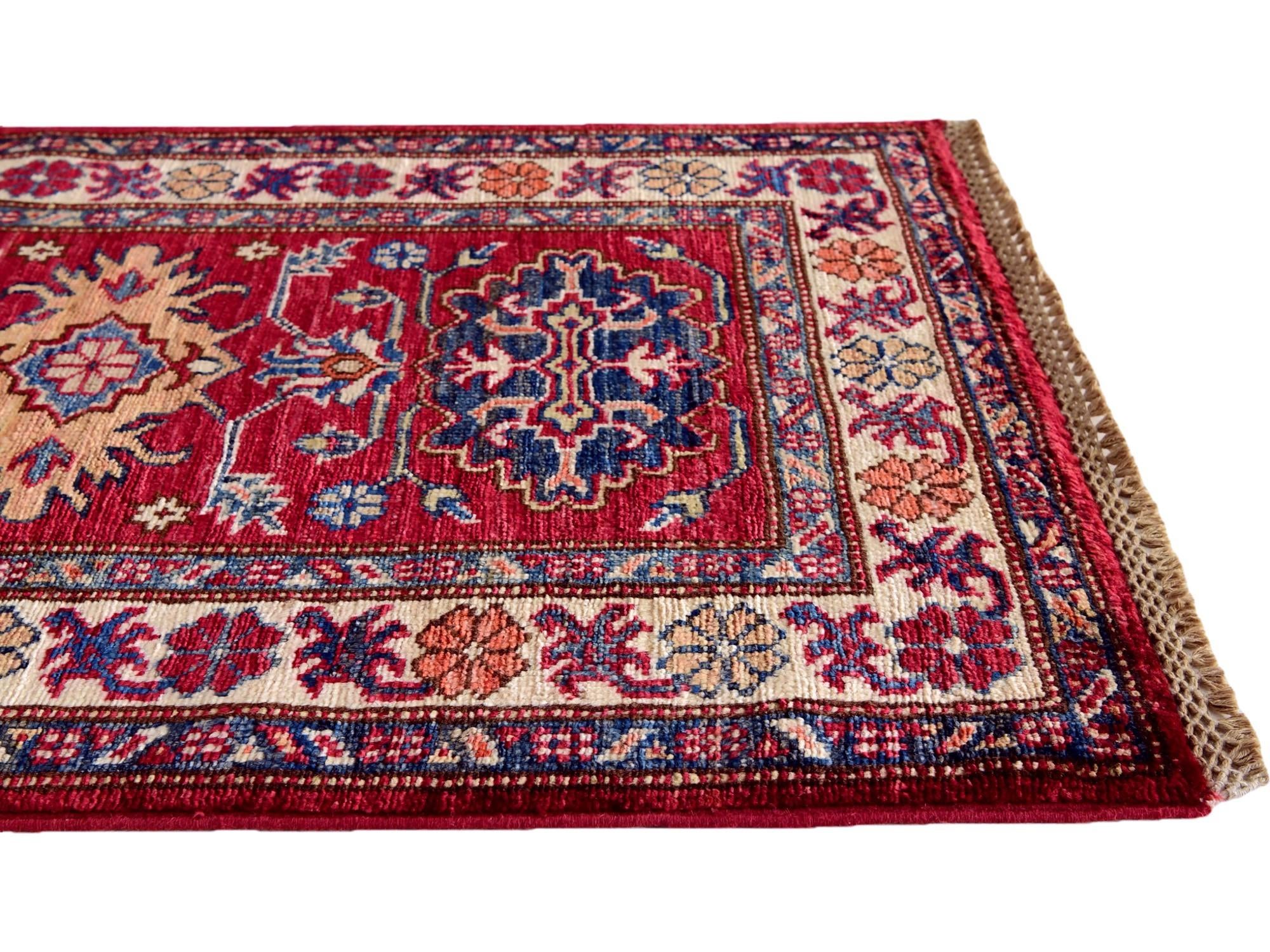 2' x 3' 1 Hand Knotted Kazak Rug