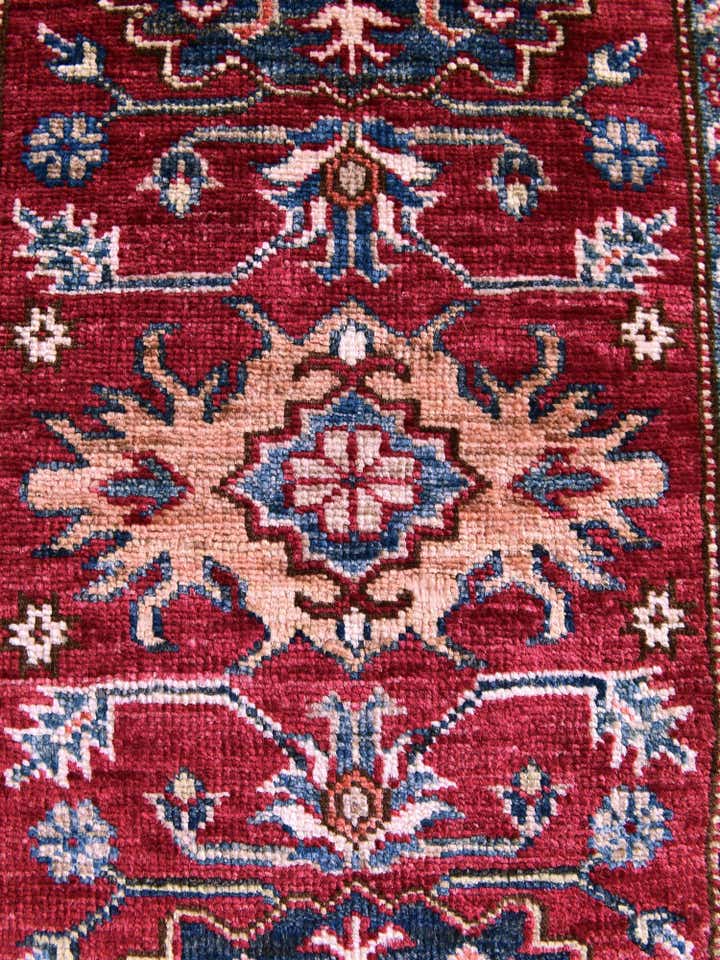 2' x 3' 1 Hand Knotted Kazak Rug