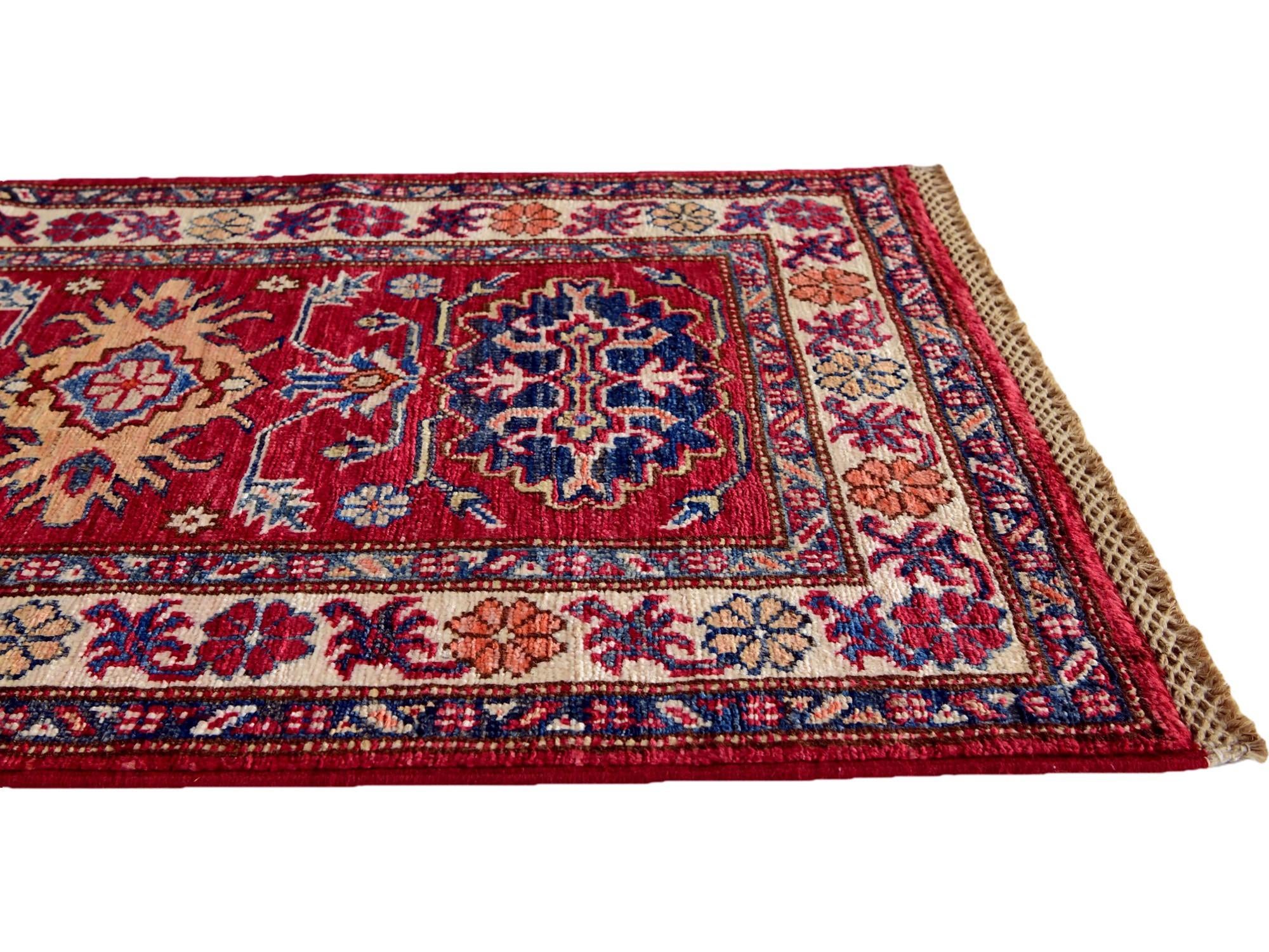 2' x 3' 1 Hand Knotted Kazak Rug