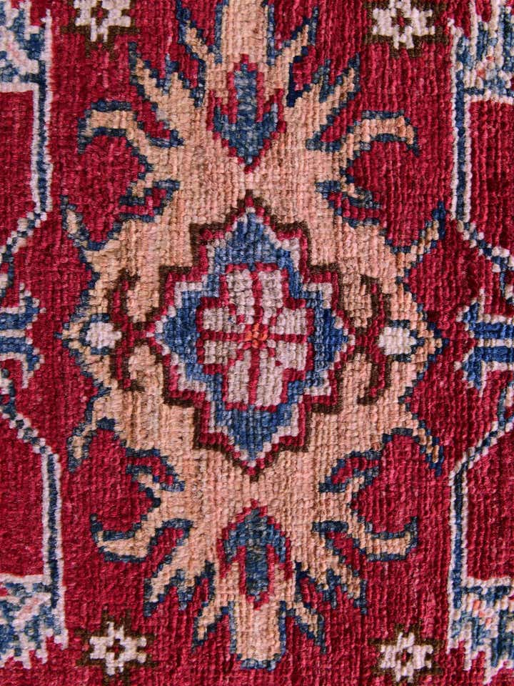 2' x 3' 1 Hand Knotted Kazak Rug