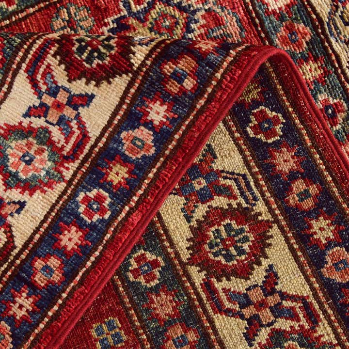 2' 9 x 4' 2 Hand Knotted Kazak Rug