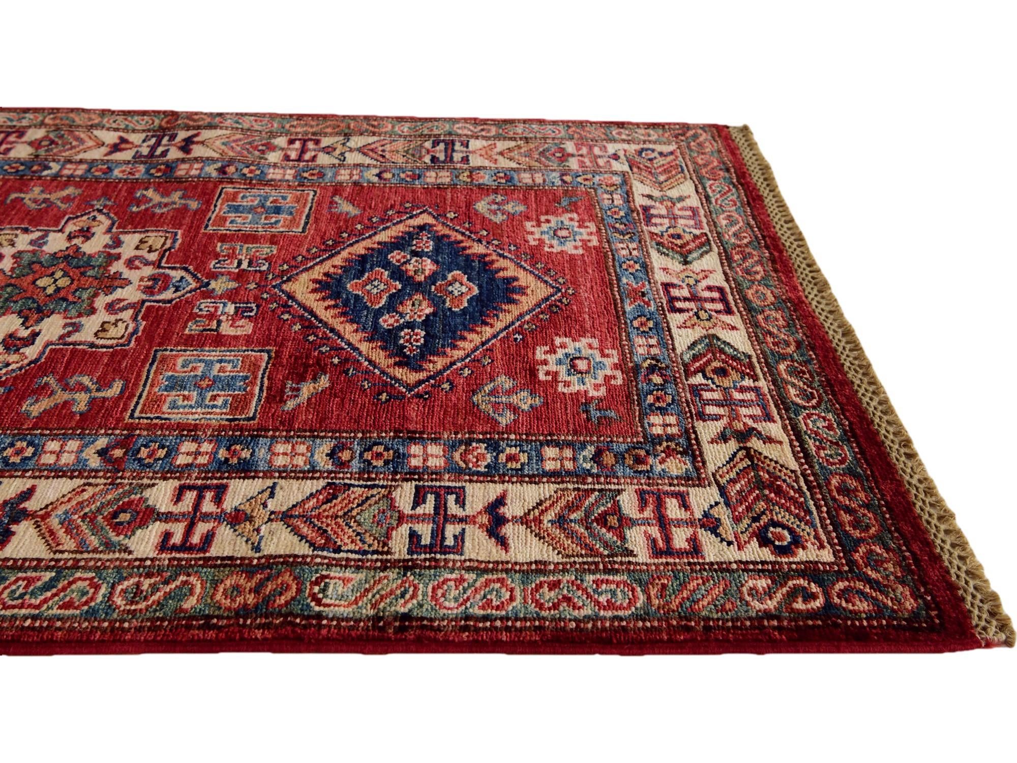 2' 8 x 4' Hand Knotted Kazak Rug