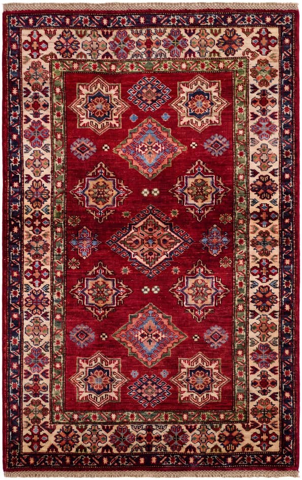 Detailansicht von 105cm x 155cm Handgeknüpft Kazak Teppich