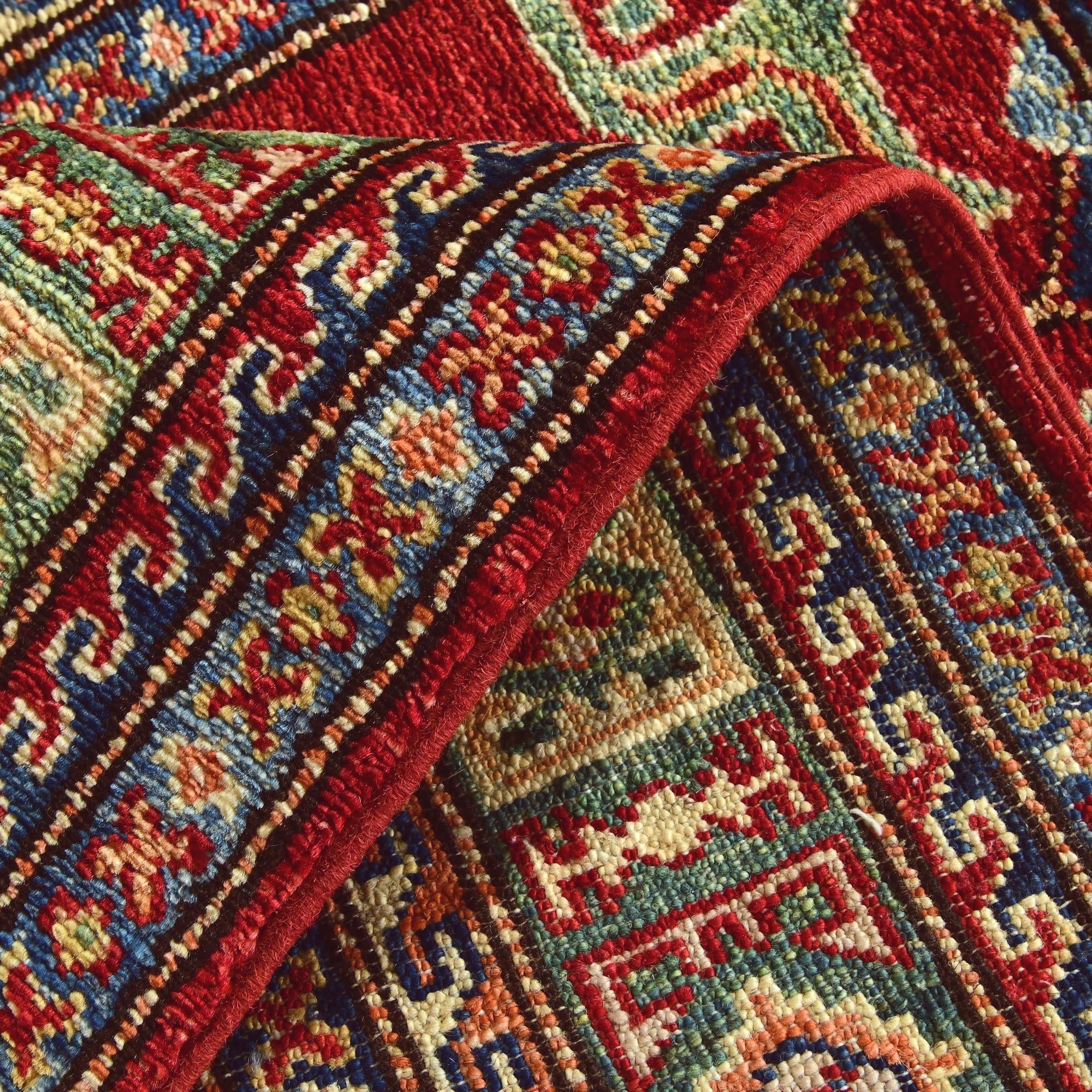 2' 7 x 4' 4 Hand Knotted Kazak Rug