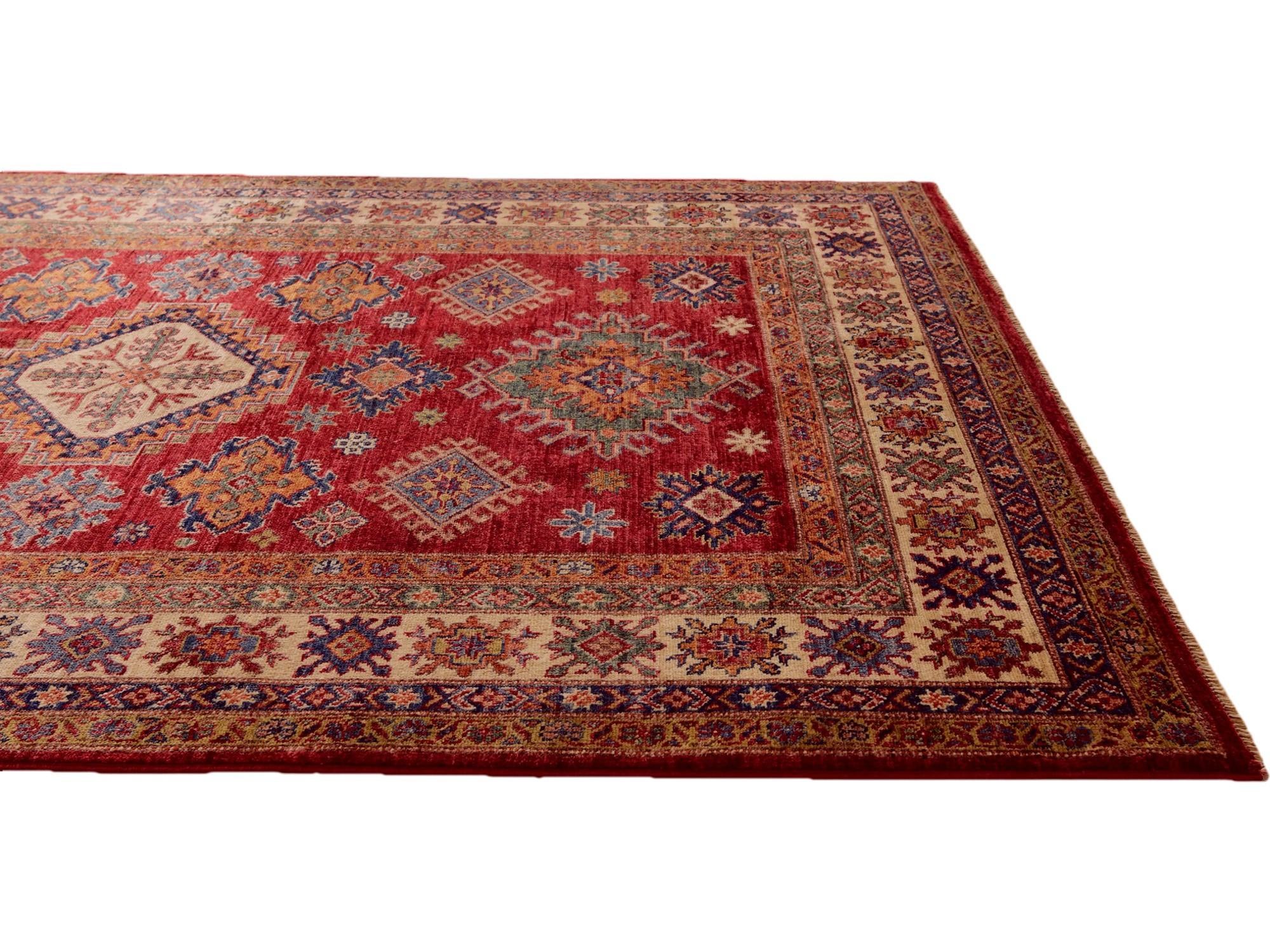 4' 10 x 6' 8 Hand Knotted Kazak Rug