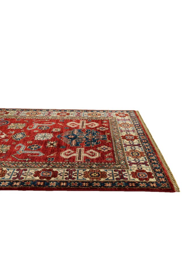 Detail image of 4' x 6' 7 Hand Knotted Kazak Rug