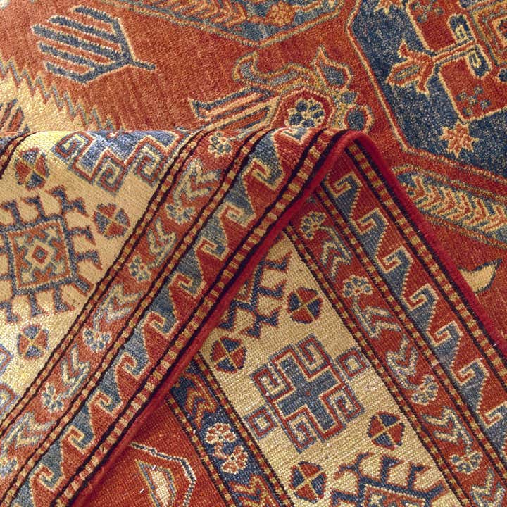 5' 9 x 8' 7 Kazak Wool Rug