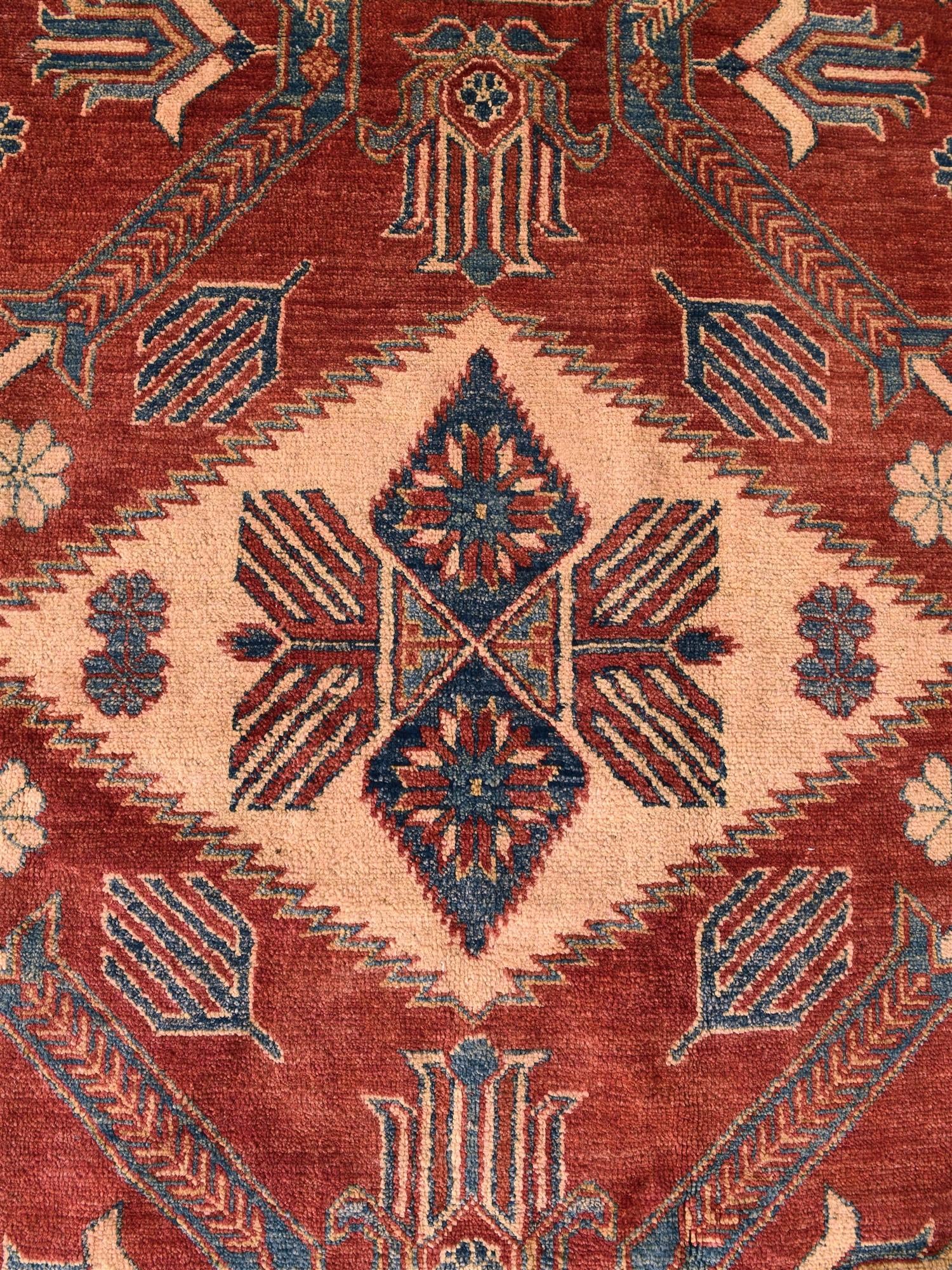 5' 9 x 8' 7 Kazak Wool Rug