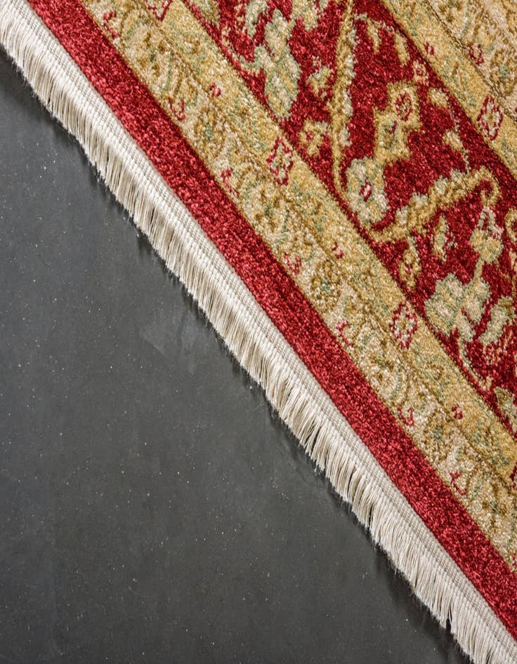 Detail image of 10' 6 x 16' 5 Kensington Rug