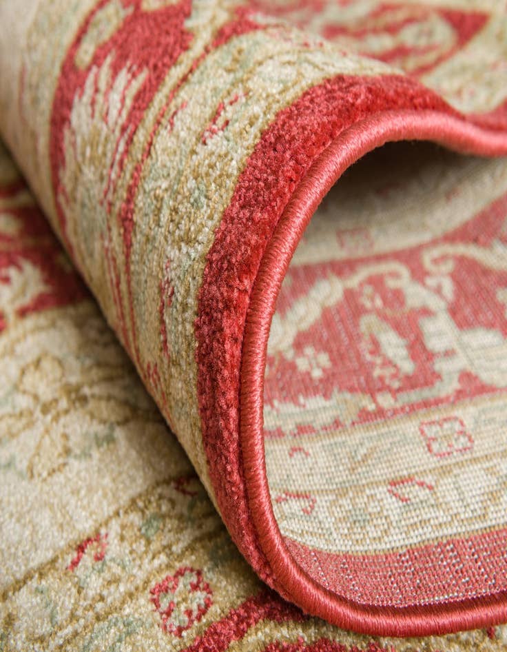 Detail image of 10' 6 x 16' 5 Kensington Rug