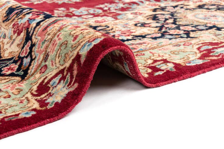 Detail image of 8' 4 x 11' 6 Kerman Wool Rug