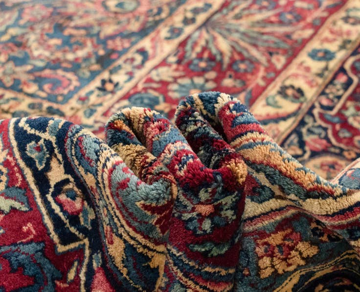 Detail image of 9' 11 x 14' 2 Kerman Wool Rug