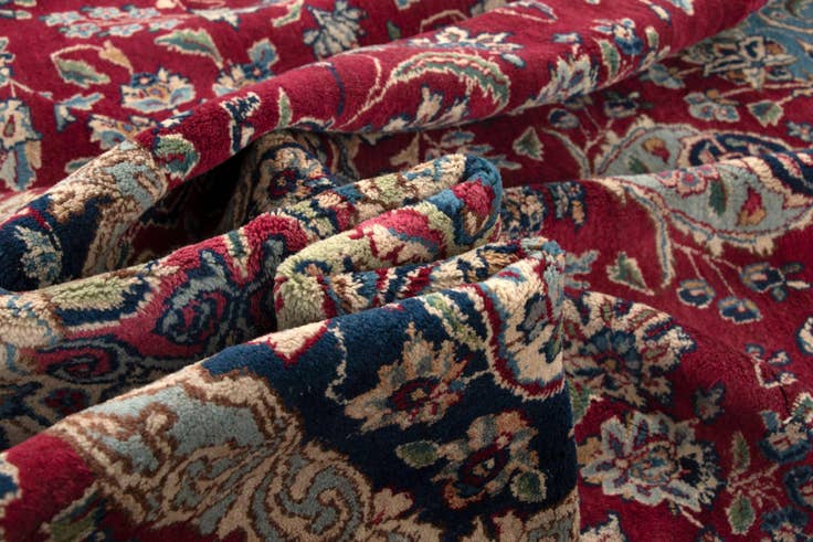 Detail image of 13' 7 x 16' 2 Kerman Wool Rug