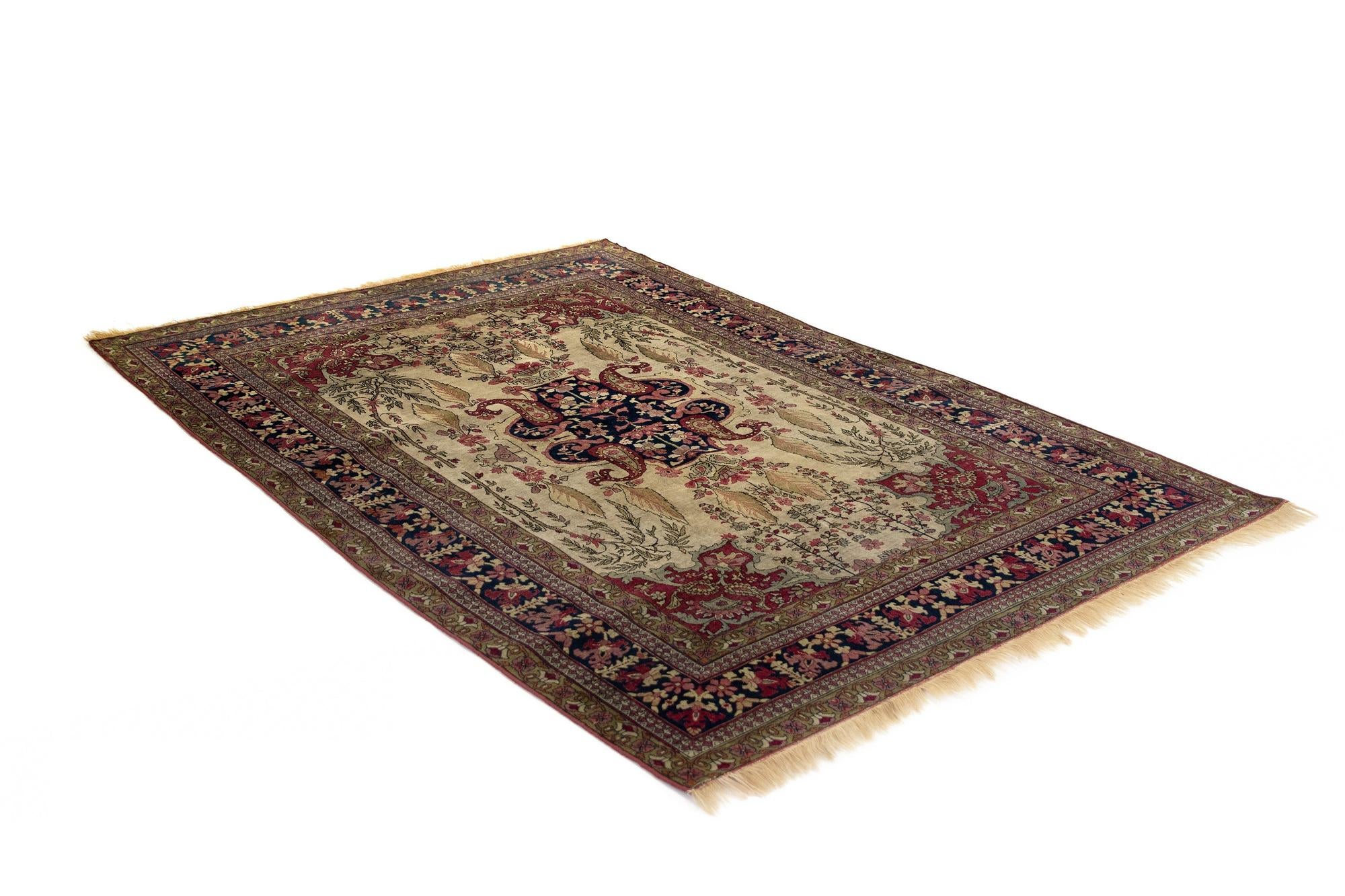4' 9 x 6' 11 Kerman Rug