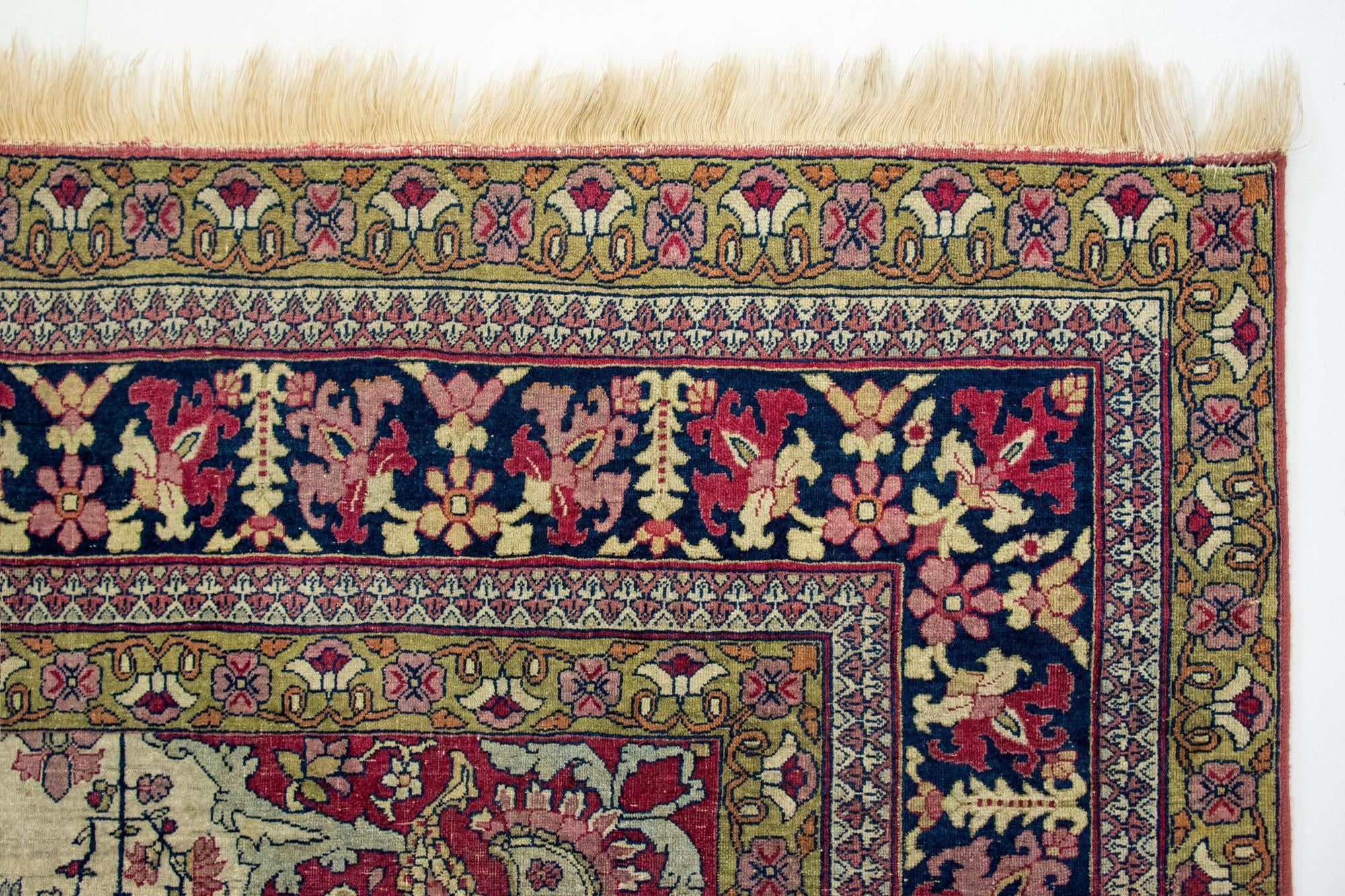 4' 9 x 6' 11 Kerman Rug