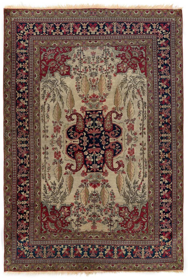 Detail image of 4' 9 x 6' 11 Kerman Rug