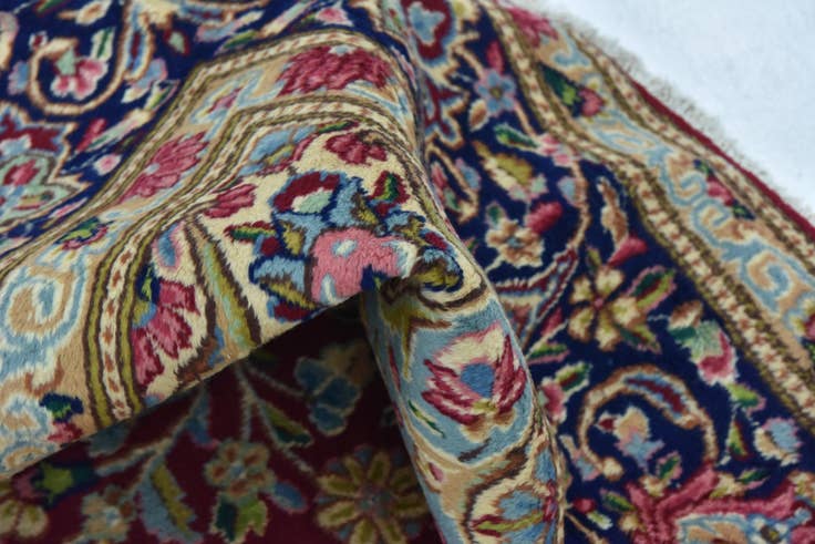 Detail image of 9' 9 x 13' 4 Hand Knotted Kerman Persian Wool Rug