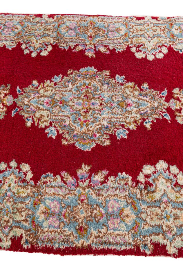 Detail image of 2' 5 x 4' 8 Hand Knotted Kerman Wool Rug