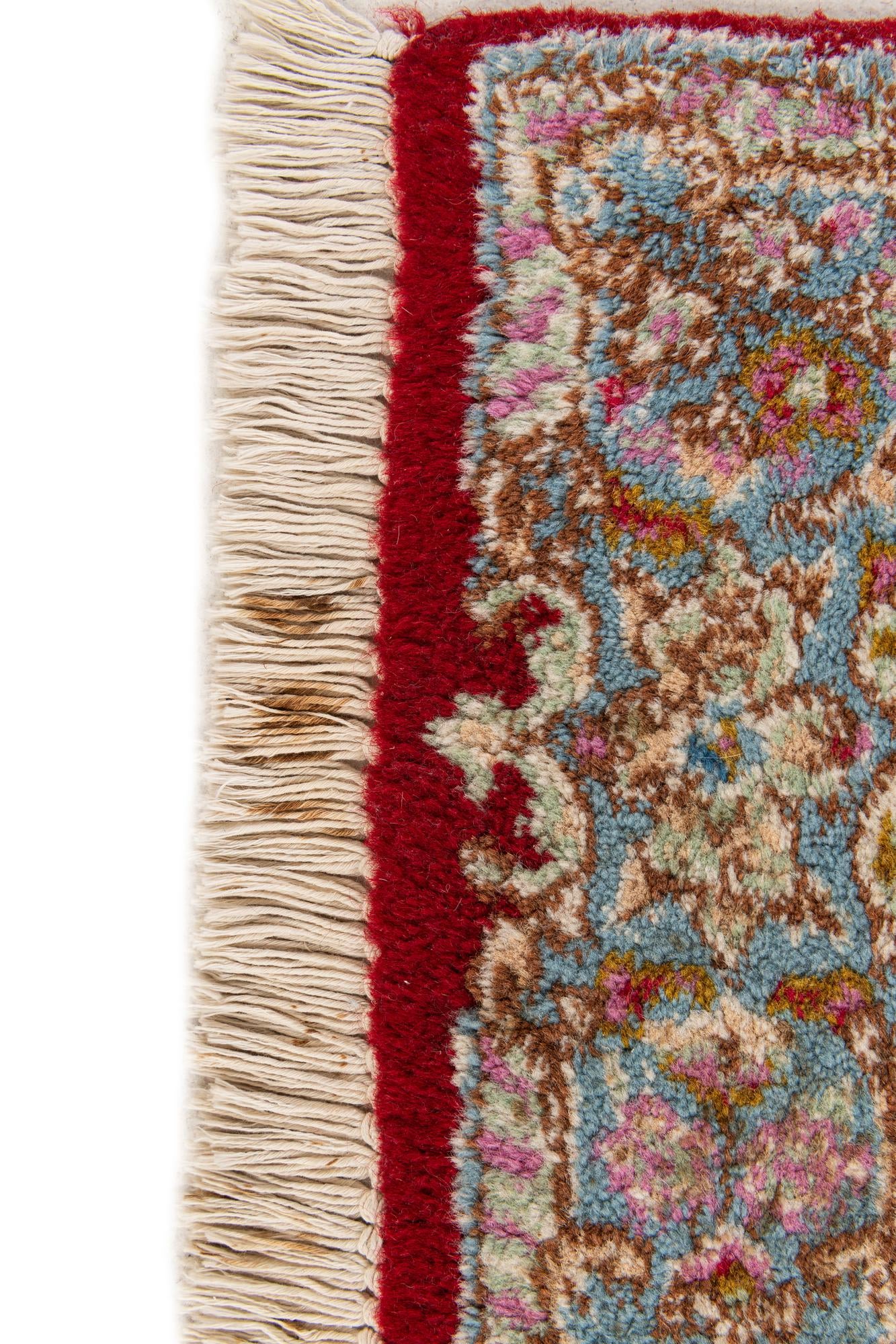 2' 5 x 4' 8 Hand Knotted Kerman Wool Rug