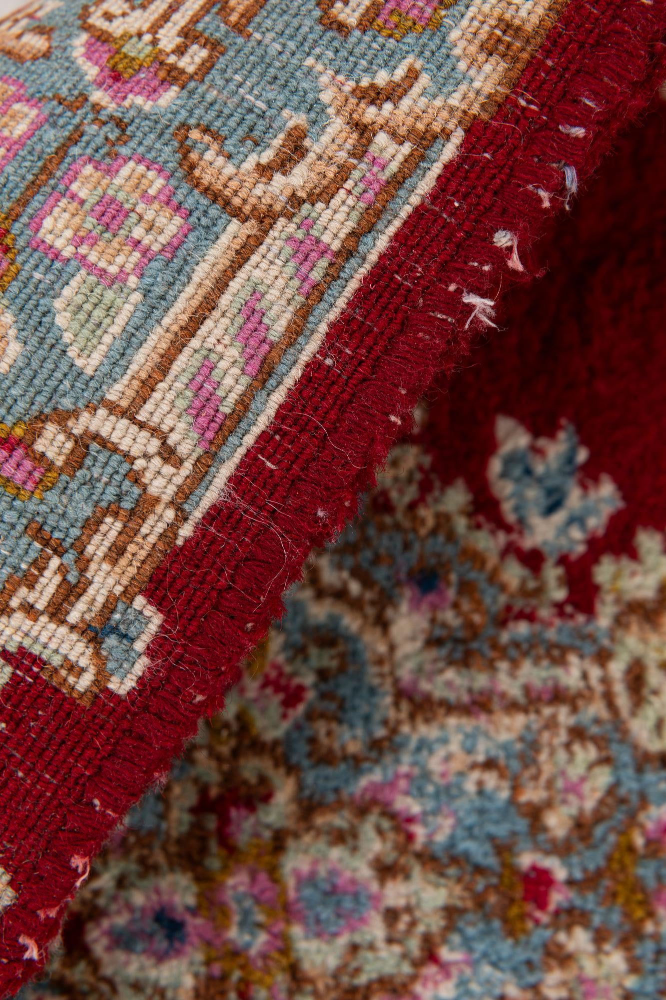 2' 5 x 4' 8 Hand Knotted Kerman Wool Rug
