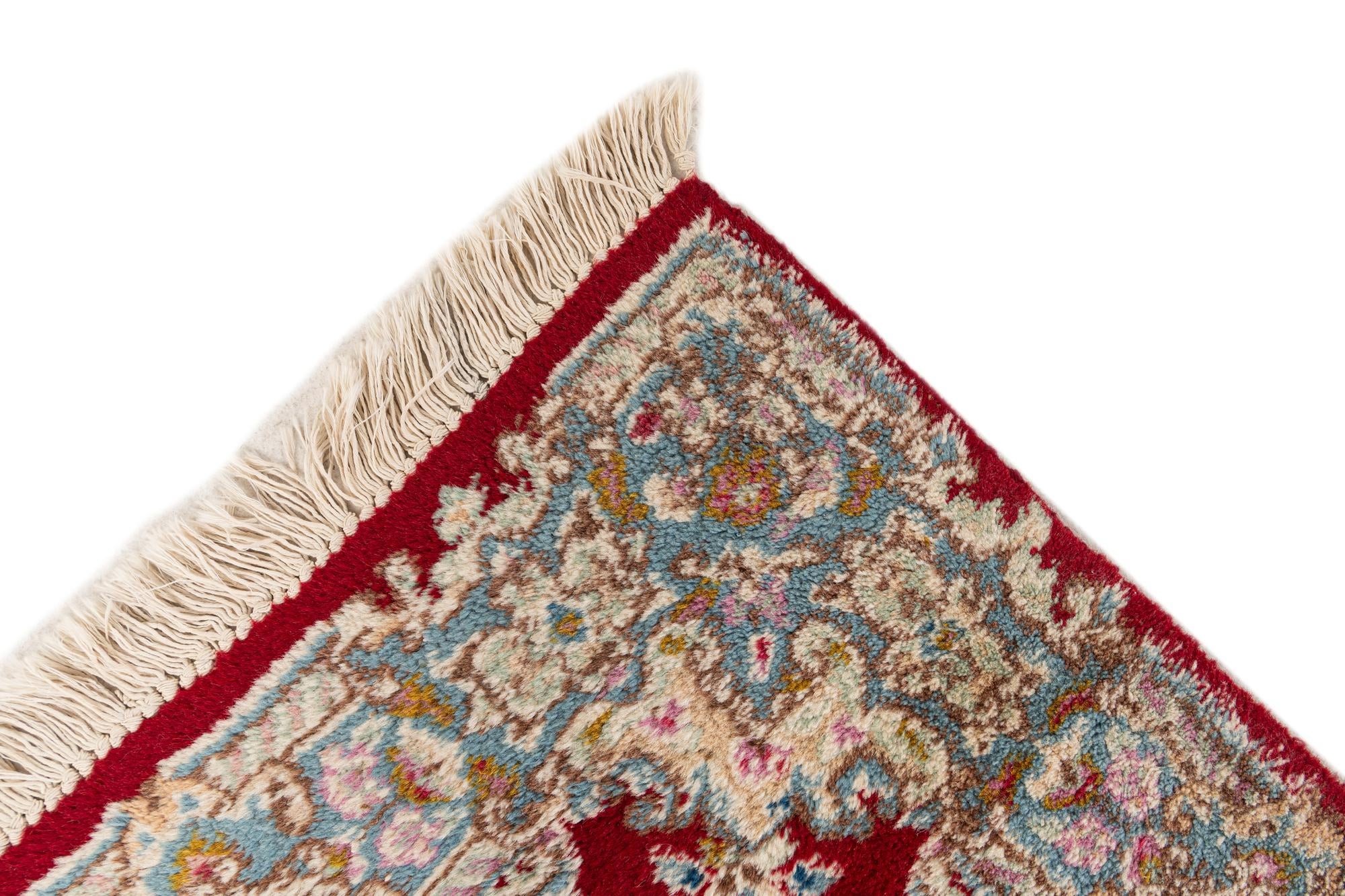 2' 6 x 4' 9 Hand Knotted Kerman Oriental Wool Rug
