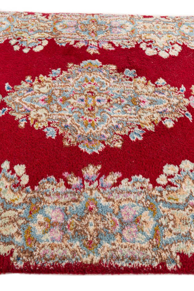 Detail image of 2' 6 x 4' 9 Hand Knotted Kerman Oriental Wool Rug