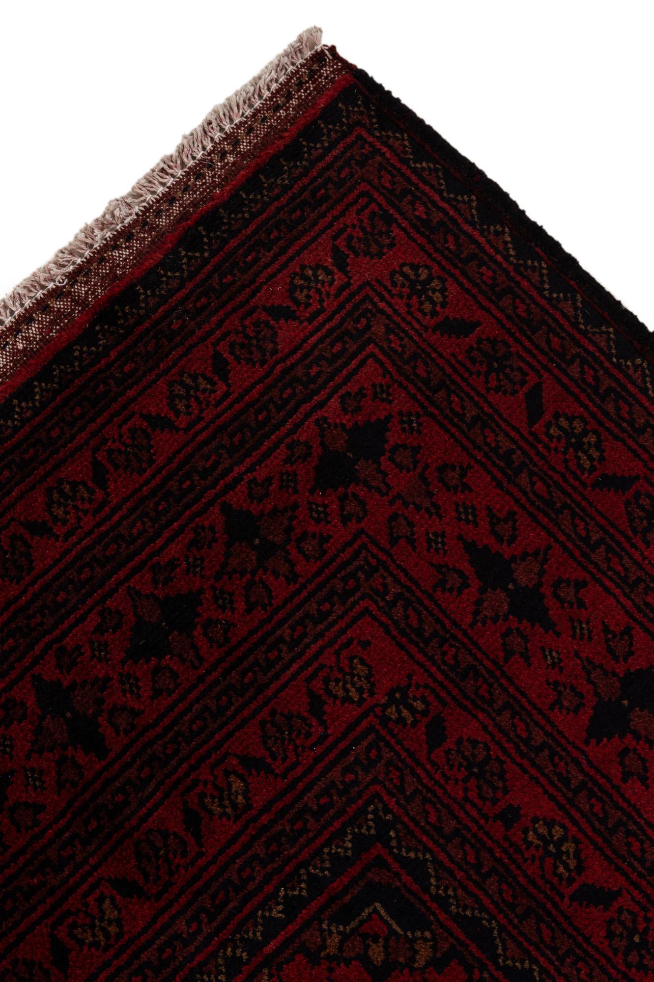 6' 7 x 9' 11 Hand Knotted Khal Mohammadi Wool Rug