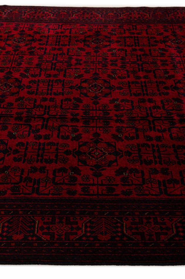 Detail image of 6' 4 x 9' 9 Hand Knotted Khal Mohammadi Wool Rug