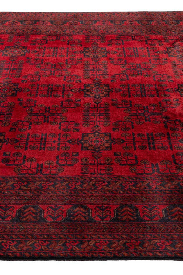 Detail image of 6' 7 x 9' 8 Hand Knotted Khal Mohammadi Wool Rug