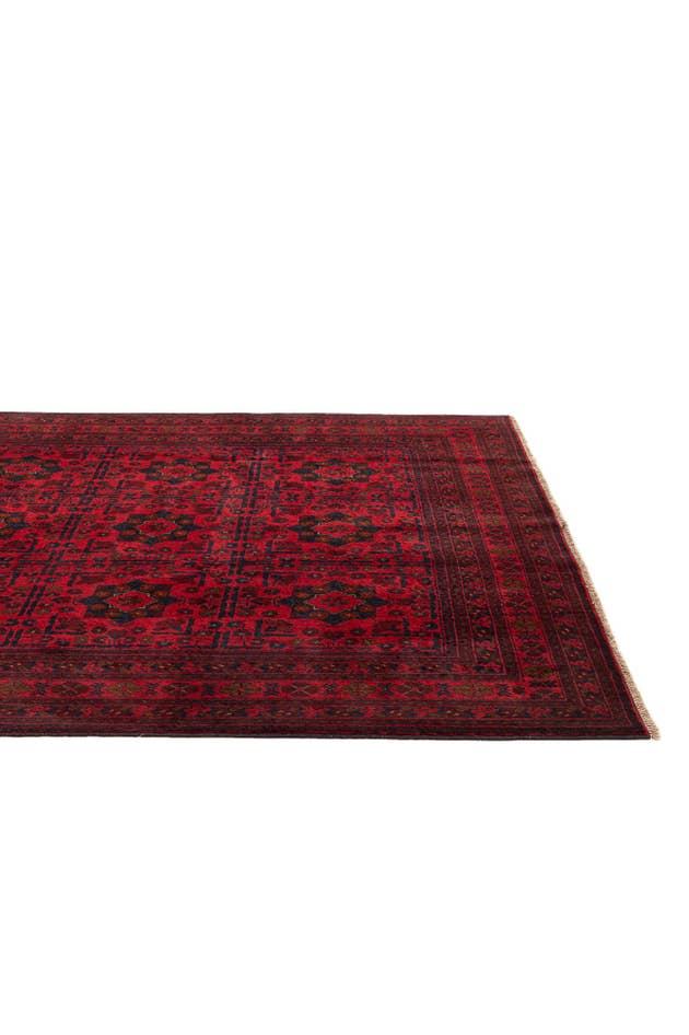 Detail image of 6' 6 x 9' 8 Hand Knotted Khal Mohammadi Wool Rug
