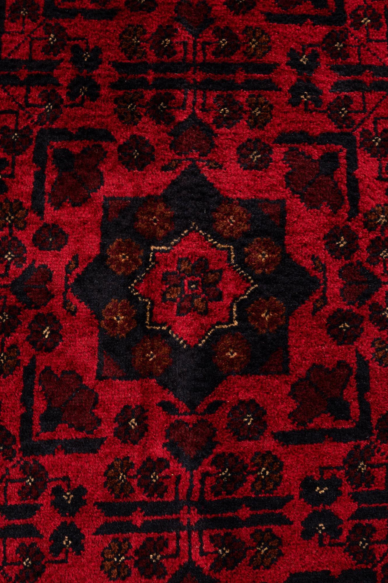 6' 6 x 9' 8 Hand Knotted Khal Mohammadi Wool Rug