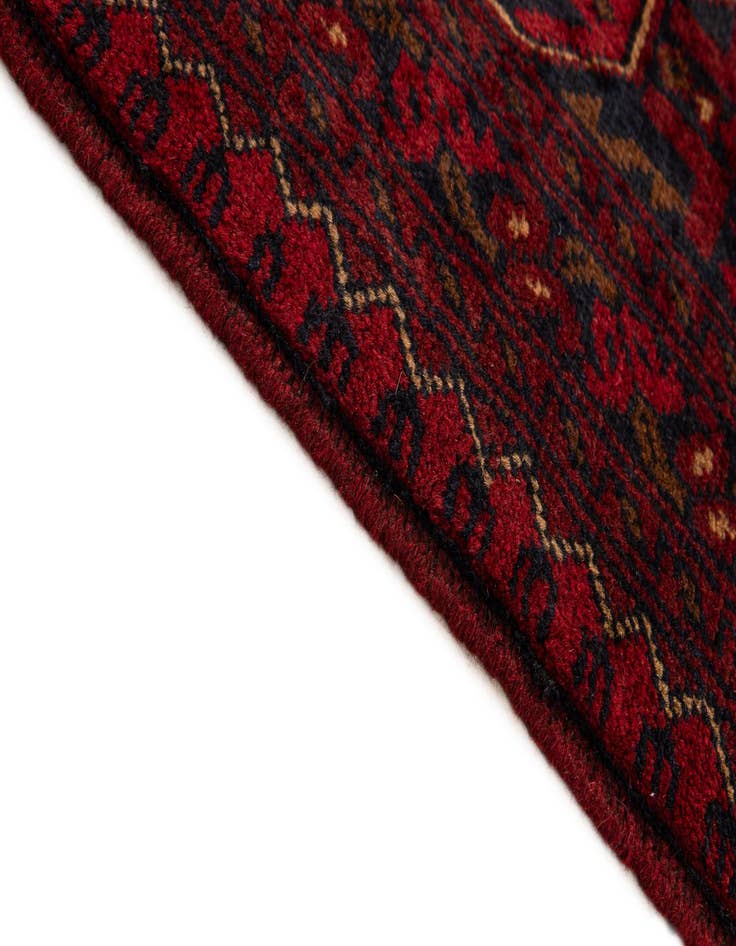 Detail image of 6' 8 x 9' 5  Hand Knotted Khal Mohammadi Wool Rug