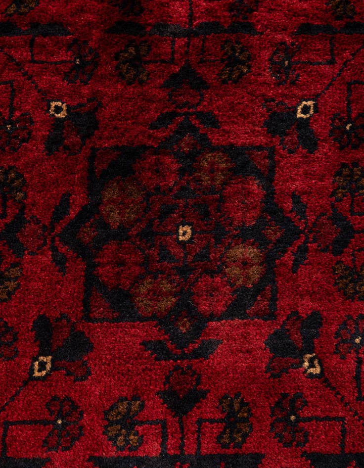 Detail image of 6' 8 x 9' 5  Hand Knotted Khal Mohammadi Wool Rug