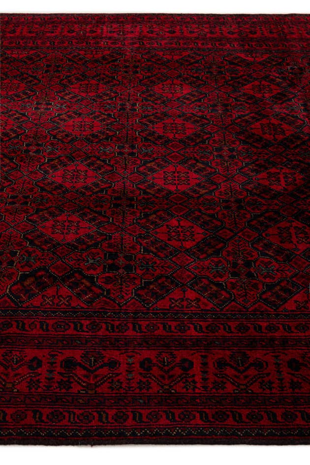 Detail image of 6' 7 x 9' 9 Hand Knotted Khal Mohammadi Wool Rug