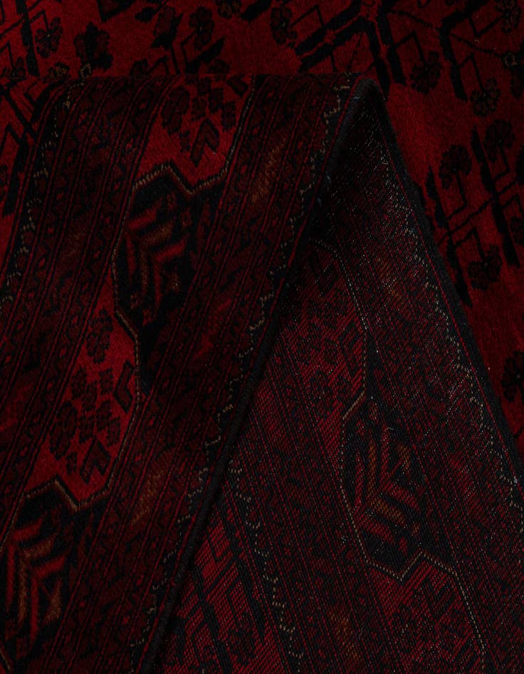 Detail image of 6' 6 x 9' 6  Hand Knotted Khal Mohammadi Wool Rug