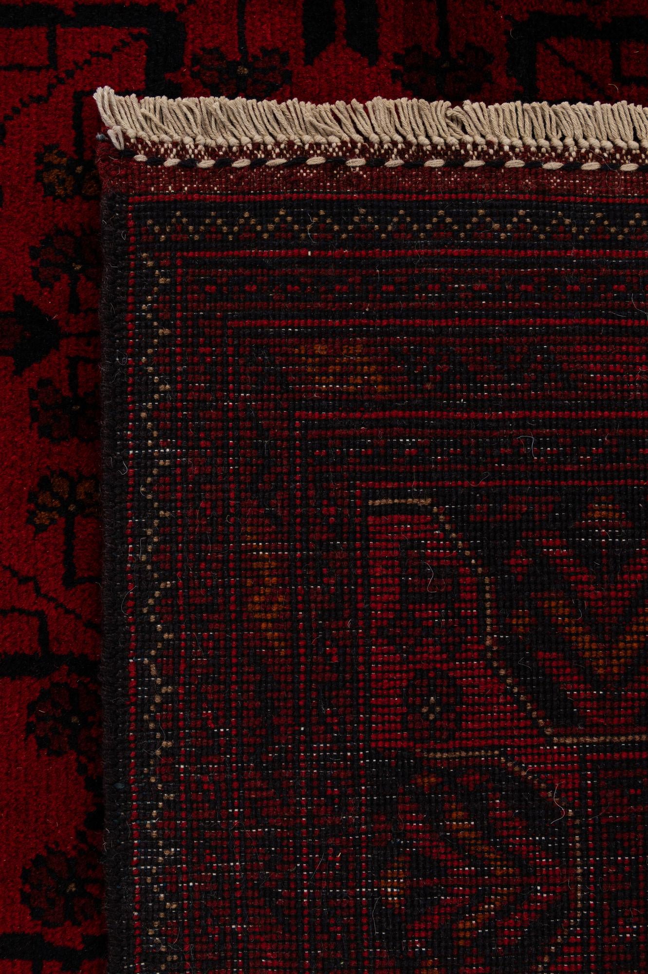 6' 6 x 9' 6 Hand Knotted Khal Mohammadi Wool Rug
