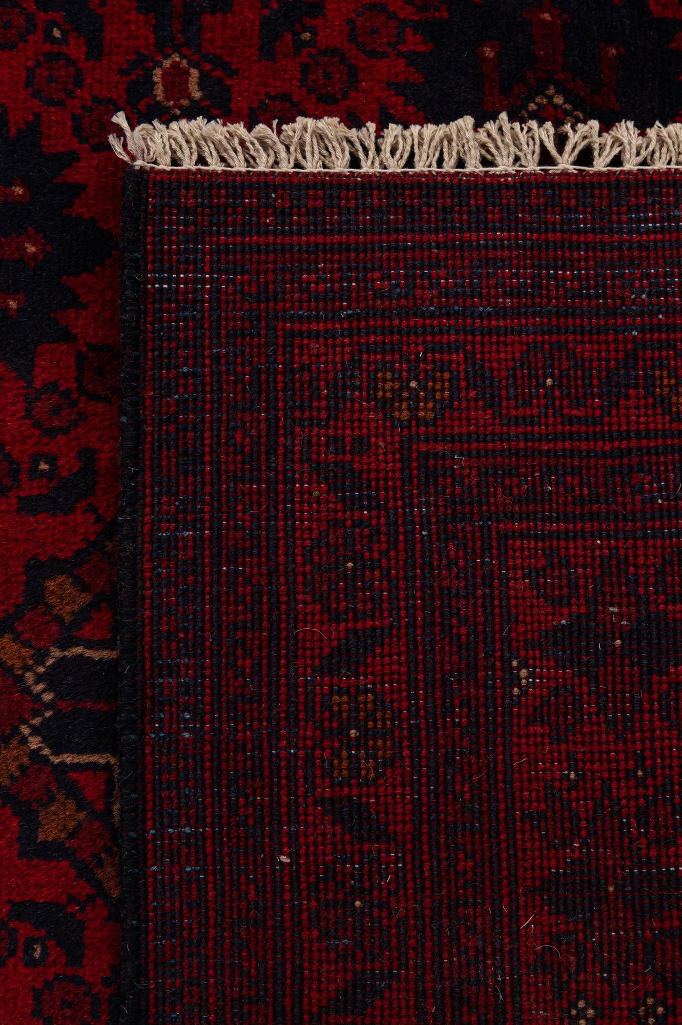 6' 9 x 9' 8 Hand Knotted Khal Mohammadi Wool Rug